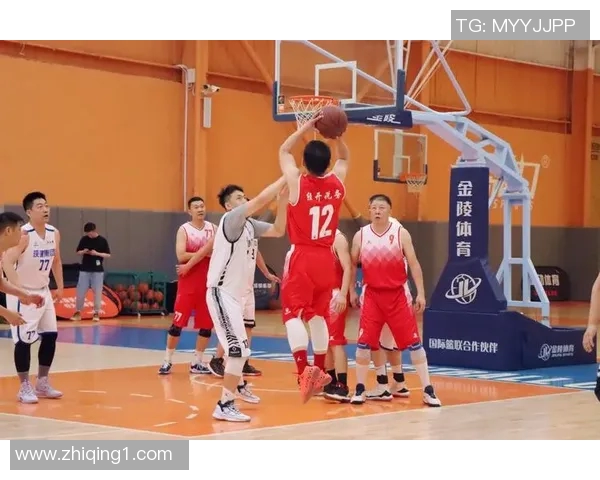 西安篮球队逆袭之旅的真实记录与奋斗精神展现 西安篮球队逆袭之旅的真实记录与奋斗精神展现